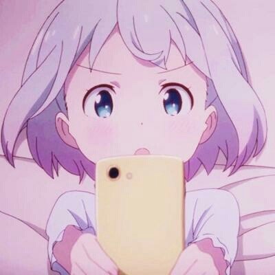 官方通报城管爬摊贩三轮车被带行